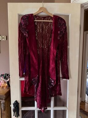 Beautiful burgundy vintage lace cardigan/ blazer